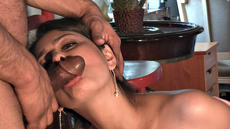 Mariska's Fan Fuck with BBC.