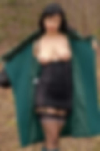 Anybody seen this lovely nyloned lady?