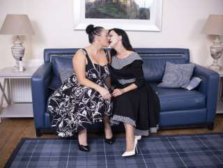 Lesbian affair in Edinburgh