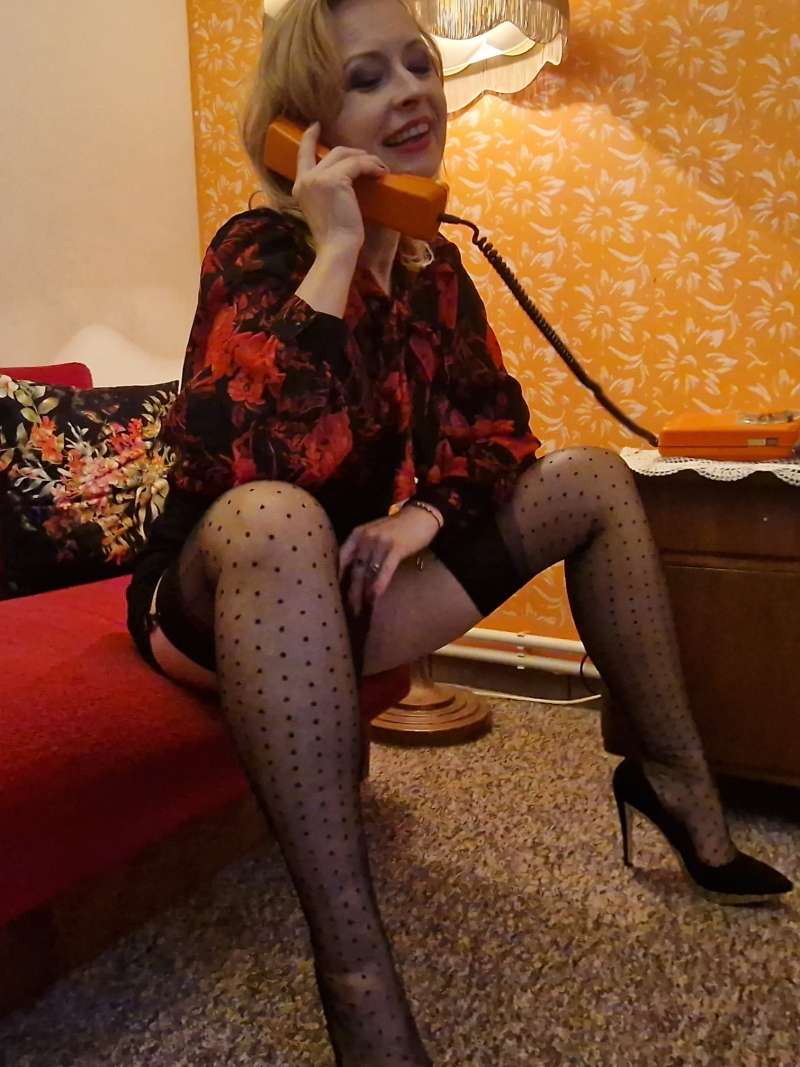 Anal delights in vintage style