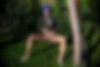 Waniianna in the garden of kink