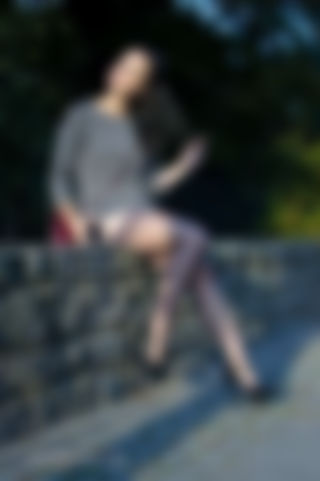 Nyloned legs in the oldtown