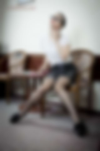 My nyloned ass is inviting you!