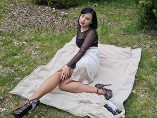 Brown laces
